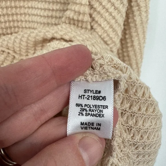 Zenana Outfitters V-Neck Oversized Cream Sweater Size L/XL - Picture 5 of 6